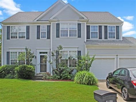 Explore the <b>homes</b> with Lake View that are currently for sale in <b>Waldorf</b>, <b>MD</b>, where the average value of <b>homes</b> with Lake View is $425,000. . Homes for rent in waldorf md